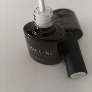 002 -  Pure White 8 ml