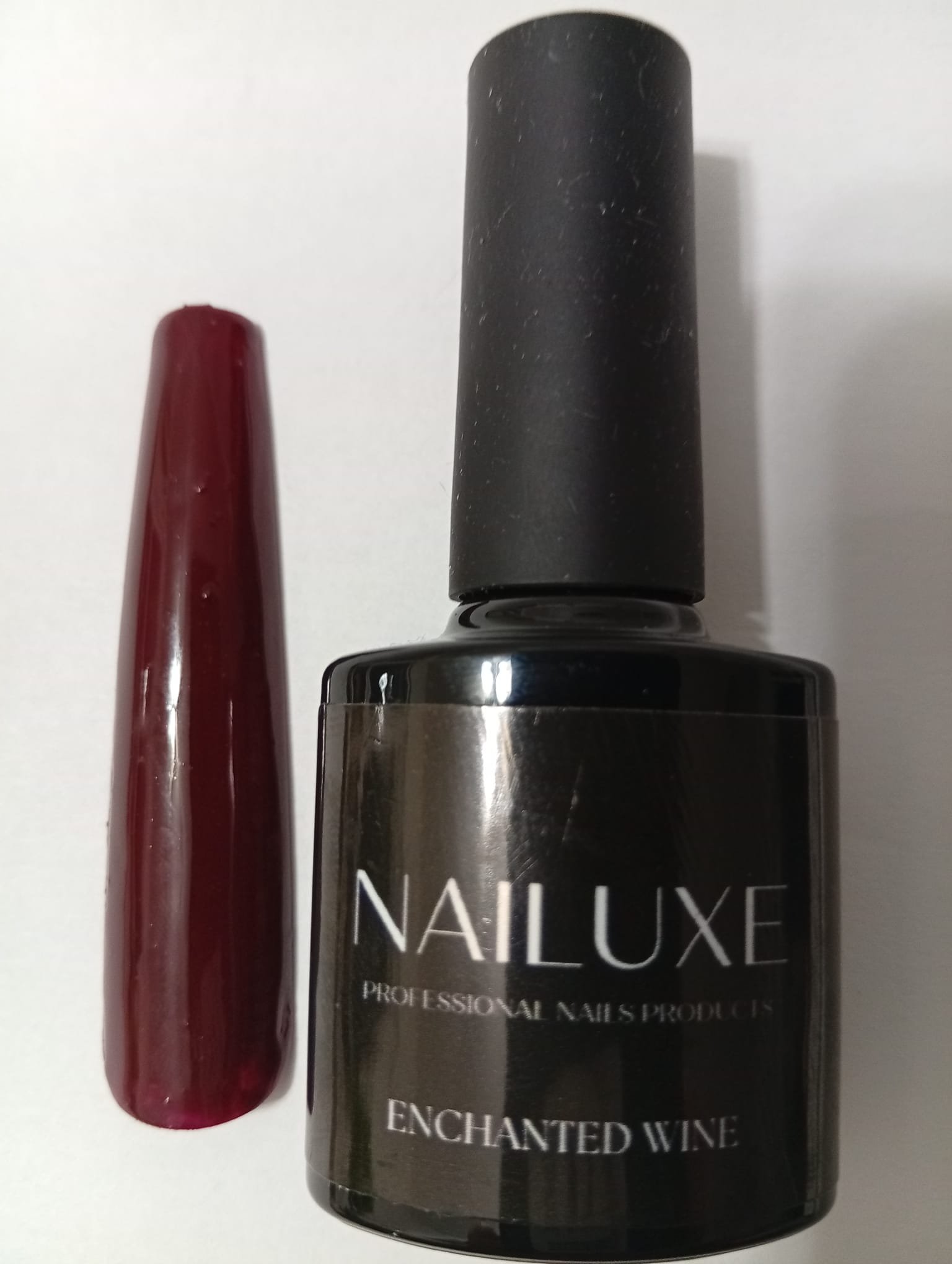 310 - Enchanted Wine 8 ml